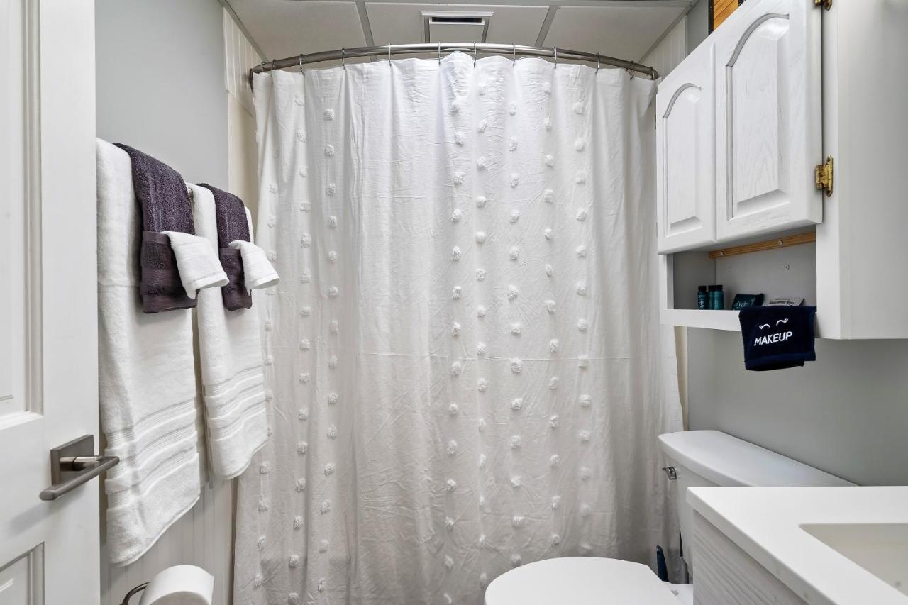 Lovely Condo W/ Indoor Pool *Only Steps To Parkway Gatlinburg Dış mekan fotoğraf